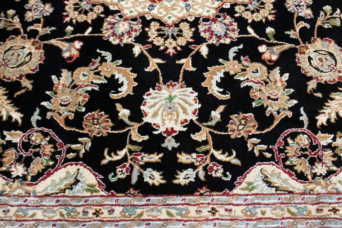 Cream Floral 8X8 Oushak Oriental Square Rug