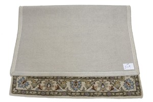 Traditional Cream 4X6 Agra Oriental Rug