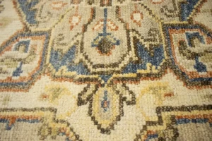 Cream/Beige Tribal 6X9 Heriz Serapi Oriental Rug
