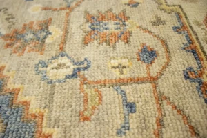 Cream/Beige Tribal 6X9 Heriz Serapi Oriental Rug