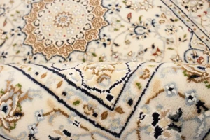 Cream Floral 3X12 Indo-Nain Oriental Runner Rug