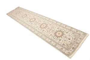 Cream Floral 3X12 Indo-Nain Oriental Runner Rug