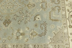 Light Gray Floral 8X10 Traditional Oushak Chobi Oriental Rug
