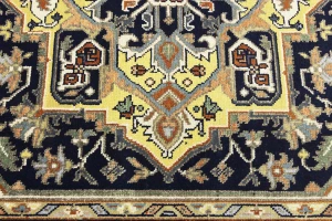 Dark Navy Floral 8X10 Heriz Serapi Oriental Rug