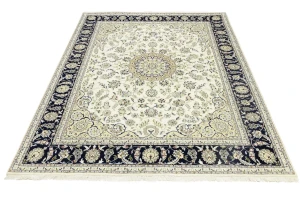 Cream Floral 8X10 Indo-Nain Oriental Rug