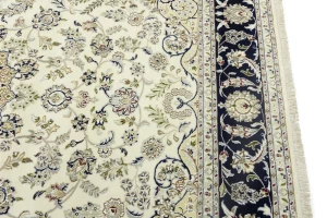 Cream Floral 8X10 Indo-Nain Oriental Rug
