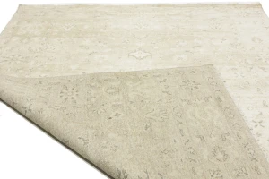 Muted Pinkish Beige Floral 8X10 Transitional Oriental Rug