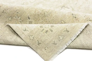 Muted Pinkish Beige Floral 8X10 Transitional Oriental Rug