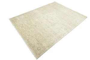 Muted Pinkish Beige Floral 8X10 Transitional Oriental Rug