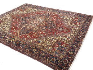 Vintage Red Floral 8X11 Heriz Persian Rug