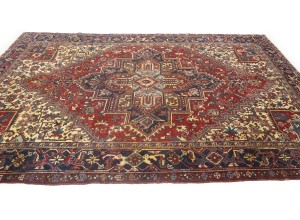 Vintage Red Floral 8X11 Heriz Persian Rug