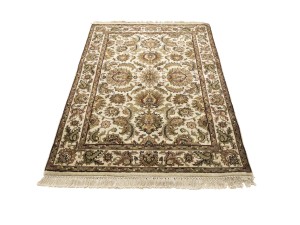 Cream Floral Classic 4X6 Agra Jaipur Oriental Rug