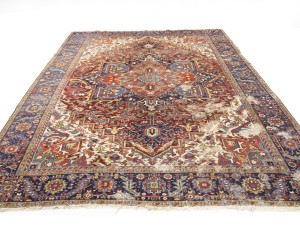Semi Antique Red Floral 9X12 Heriz Persian Rug