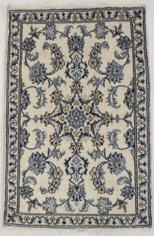 Cream Floral Classic 2'6X4 Nain Persian Rug