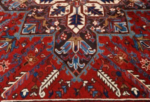 Vintage Geometric Red 7X10 Heriz Persian Rug
