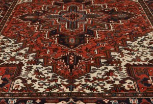 Vintage Traditional Geometric 8X11 Heriz Persian Rug