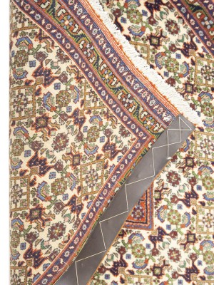 Vintage Cream Floral Tribal 2'5X2'9 Bidjar Persian Rug