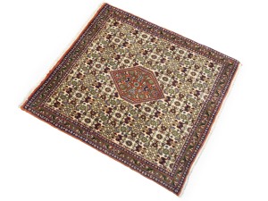 Vintage Cream Floral Tribal 2'5X2'9 Bidjar Persian Rug