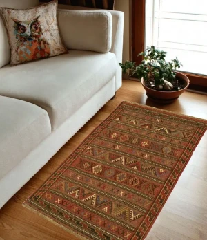 Tribal 4X7 Sumak Persian Rug